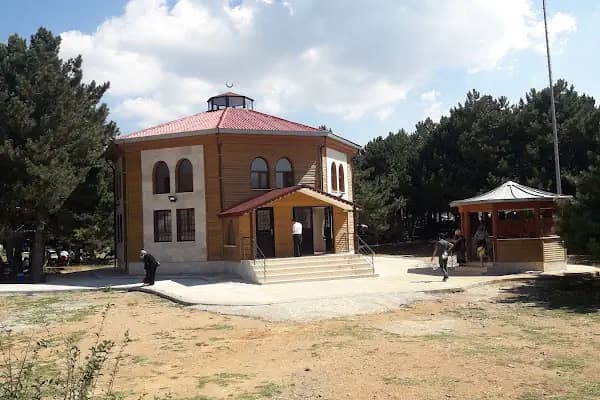Spil Dağı Piknik Alani - Milli Park - Manisa Salihli