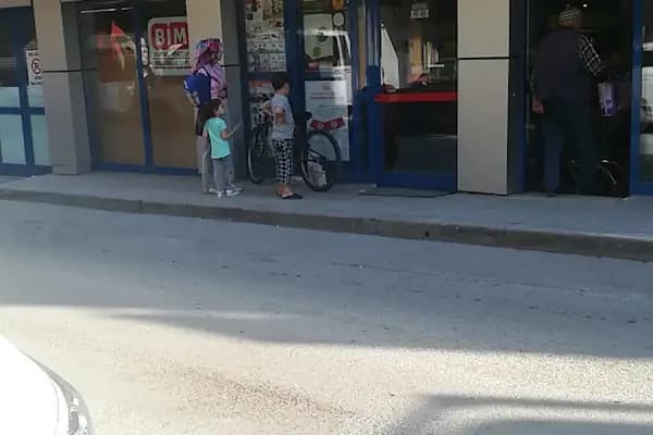 Bim - Süpermarket - İzmir Bayraklı