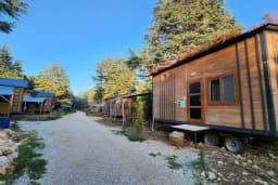 Cedrus life kamp ve karavan alanı