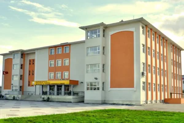 Balıkesir Organize Sanayi Mesleki ve Teknik Anadolu Lisesi - Okul - Balıkesir Altıeylül