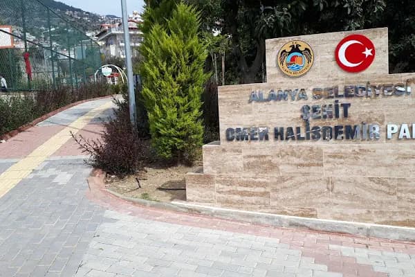 Alanya Belediyesi Şehit Ömer Halisdemir Parkı - Park - Antalya Alanya