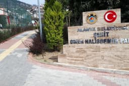 Alanya Belediyesi Şehit Ömer Halisdemir Parkı