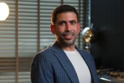 Op. Dr. Gökhan Akkök