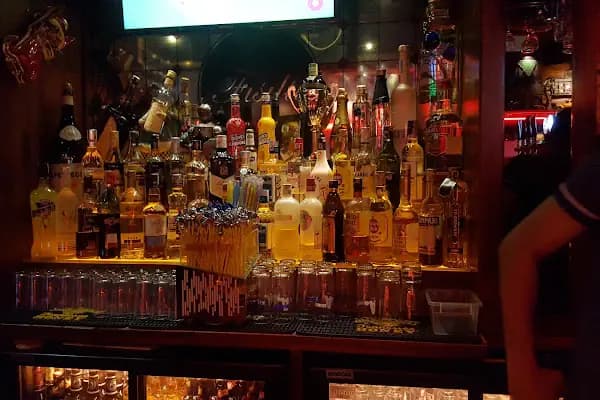 Fısıltı The Irısh Pub - Pub - İzmir Balçova