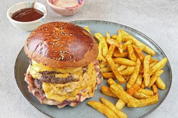 Friends burger - Hamburger restoranı - İzmir Buca