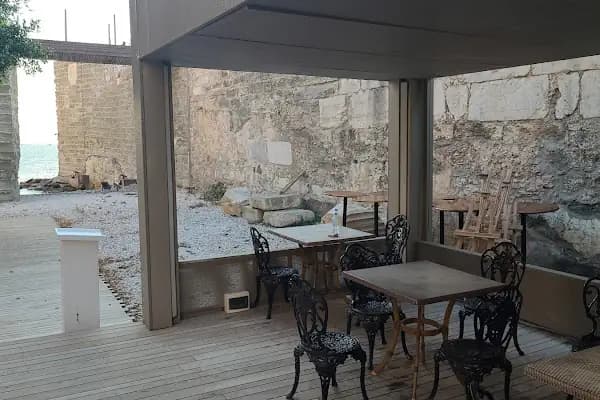 Bodrum müzesi kahvesi - Kahve dükkanı - Muğla Akçaalan Mahallesi