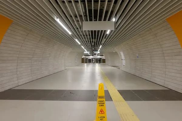 Küçükbakkalköy - Metro İstasyonu - İstanbul Bakırköy