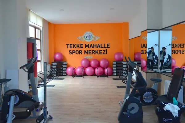 Bozüyük Belediyesi Tekke Mahalle Konaği Fitness Salonu - Spor salonu - Bilecik Osmaneli