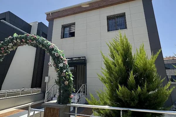 Op.Dr. Ömer Berberoğlu - Estetik Cerrahi Kliniği - Gaziantep Şehitkamil