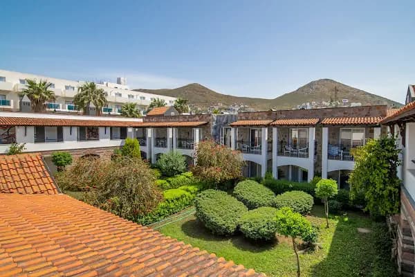 Tiana Beach Resort - Resort Otel - Muğla Bodrum