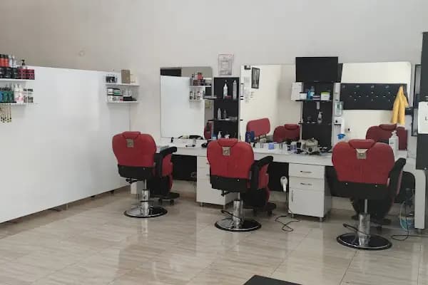 By Burhan Hair Design - Kuaför - İzmir Balçova