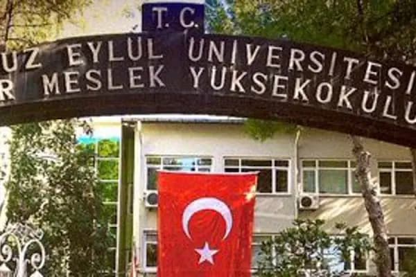 Dokuz Eylül Üniversitesi İzmir Meslek Yüksekokulu - Akademik Bölüm - İzmir Buca