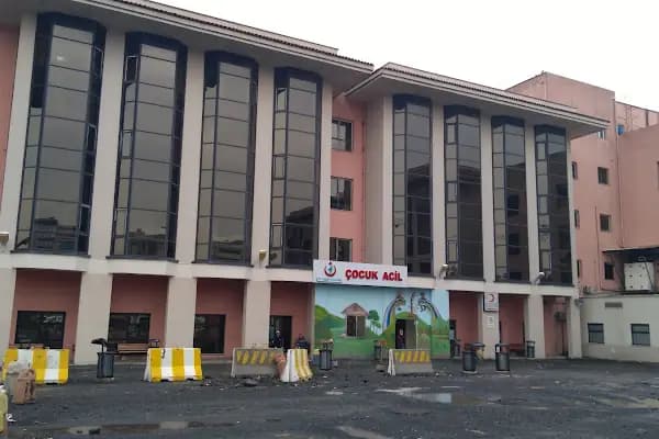 Sağlık Bilimleri Üniversitesi Bağcılar Eğitim Ve Araştırma Hastanesi - Devlet Hastanesi - İstanbul Bakırköy
