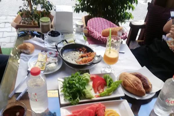 Şehzade Cafe &amp; Restaurant - Restoran - Antalya Alanya