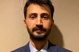 Doç. Dr. İlker Uyar