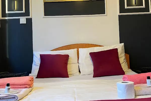 Petek Hotel - Otel - Bursa Gemlik