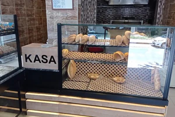 ÜÇ KARDEŞLER FIRIN Unlu Mamülleri - Fırın - İstanbul Beşiktaş