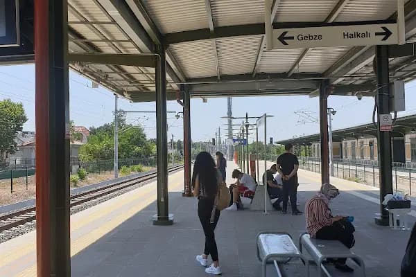 Yeşilköy - Tren İstasyonu - İstanbul Sarıyer