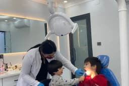 Diş Hekimi Özge Füsun MESUTOĞLU