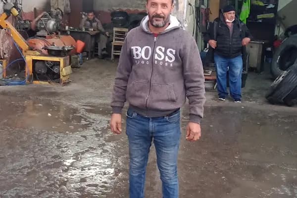 APİK OTO LASTİK - Araç Bakım ve Onarımı - Mersin Akdeniz