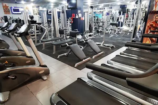 Santa Monica GYM - Güneşli - Spor salonu - İstanbul Bağcılar