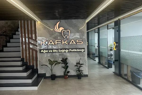 ÖZEL KAFKAS AĞIZ ve DİŞ SAĞLIĞI POLİKLİNİĞİ - Diş Kliniği - Kars Kars Merkez