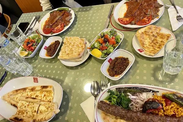 Arzay Café Resto &amp; Fatoş Mantı - Restoran - Bursa Osmangazi