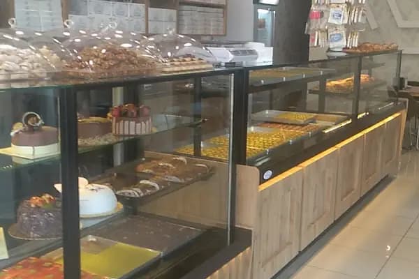 Firuze Pastaneleri Metropol Şubesi - Pastane - Diyarbakır Çınar