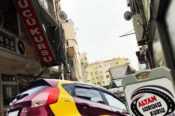 KÜÇÜKÇEKMECE ALTAN SÜRÜCÜ KURSU - Sürücü Eğitim Kursu - İstanbul Arnavutköy