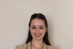 Uzman Psikolog Aysima Aydın Özel Kliniği