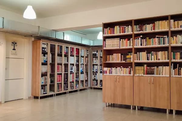 Kütüphane - Kütüphane - Bursa Osmangazi