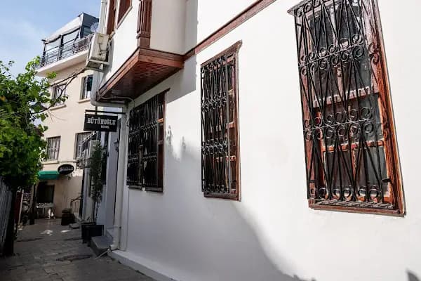 Bütünoglu Pansiyon - Doğa Köşkü - Antalya Muratpaşa