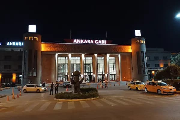 Gar - Metro İstasyonu - Ankara Çankaya