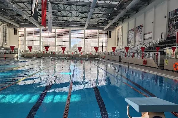 Muratpaşa Belediyesi Süleyman Erol Olimpik Yüzme Havuzu - Spor kompleksi - Antalya Alanya