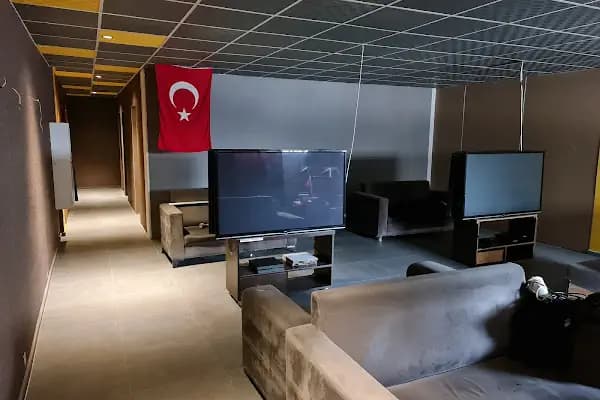 Game World e-Spor Arena - Video oyun salonu - Adana Karataş