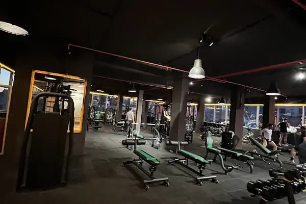Profit Sport Center Kuruçeşme - Spor salonu - İzmir Konak