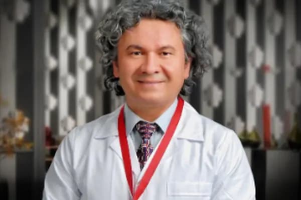 Prof. Dr. Şeyhmus Arı - Göz Hastalıkları Uzmanı - Göz Doktoru - Gaziantep Şehitkamil