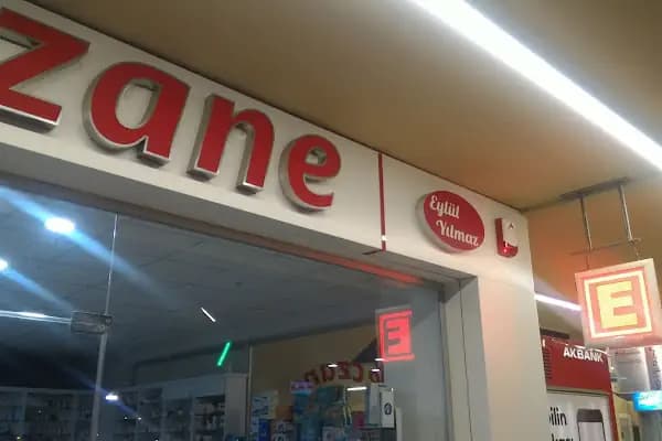 Eylül Yılmaz Eczanesi - Eczane İçeren İşletme - İzmir Aliağa