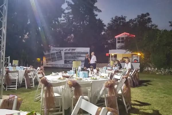 İzmir Saklı Bahçe - Düğün Salonu - İzmir Balçova