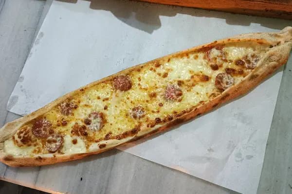 Yenimahalle Pide Lahmacun Salonu Lavaş ve Tirnakli Pide - Pideci - İstanbul Bağcılar