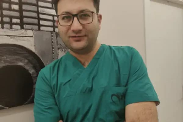 Op. Dr. Yasin Uçar - Hemoroid, Kıl Dönmesi, Makatta Yırtık ve Akıntı - Cerrah - Ankara Yenimahalle