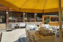 Cennet Restaurant - Azmak Başı Akyaka
