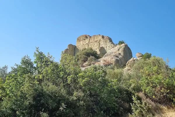Asar Taşı Kybele Tapınağı - Tarihi Yer - İzmir Aliağa