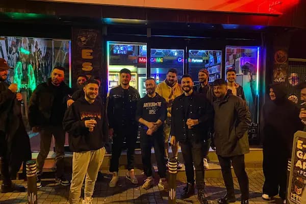 CRAZY BOWLİNG & KARAOKE & BİLARDO - Eğlence Merkezi - İstanbul Ümraniye