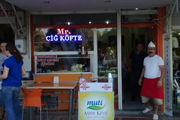 Pan Etsiz Çiğköfte-aliağa Şubesi - Çiğ Köfteci - İzmir Balçova