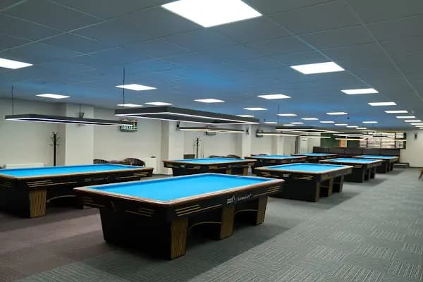 Zeki Bilardo &amp; Cafe Çalışlar - Bilardo salonu - İstanbul Kadıköy
