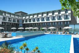Laroxx Hotel Lara