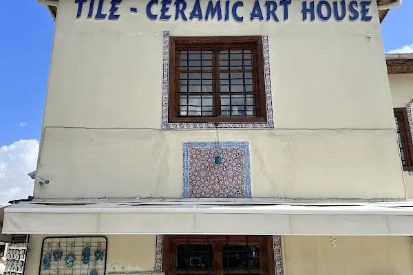 Destegül Keçe Sanat Evi - Hediyelik Eşya Mağazası - Konya Akşehir