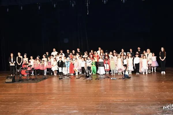 Güneş Sanat Akademisi - Yıldırım Bayrampaşa - Müzik Okulu - İstanbul Esenyurt
