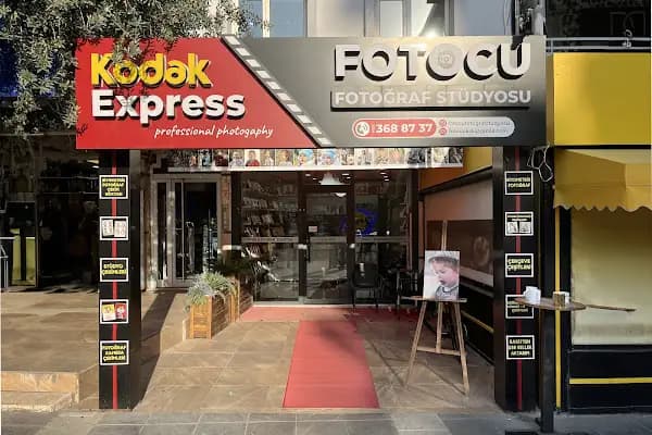 Fotocu Fotoğraf Stüdyosu - Fotoğrafçı - İzmir Karşıyaka